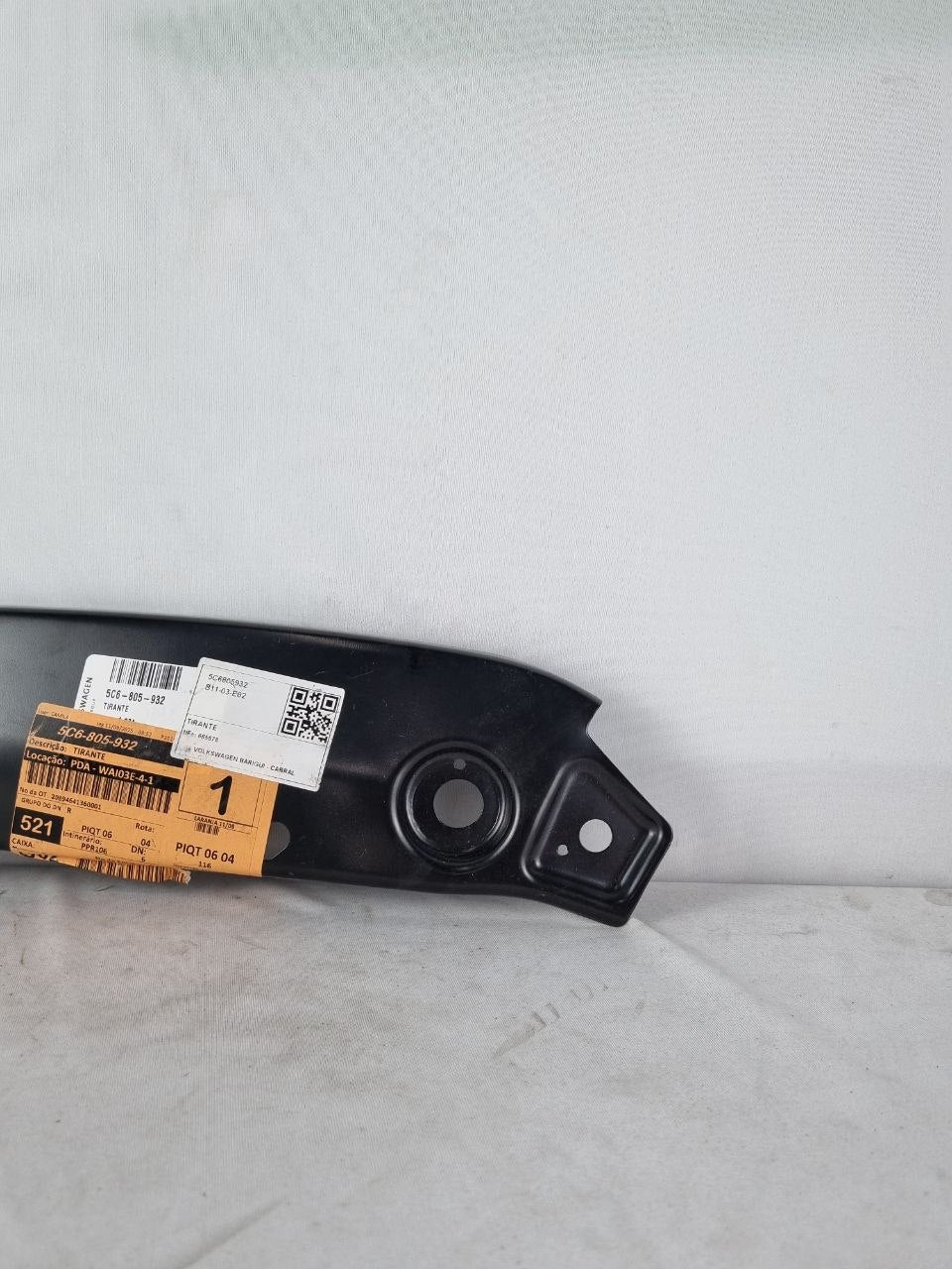 Suporte Alojamento Farol Direito Volkswagen Jetta 2012/2018 Novo