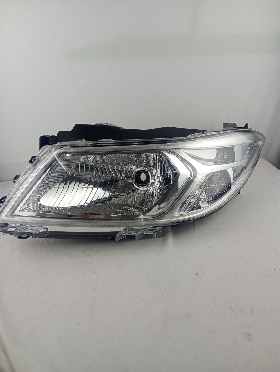 Farol Diant Esq Chevrolet Onix 2013/2019
