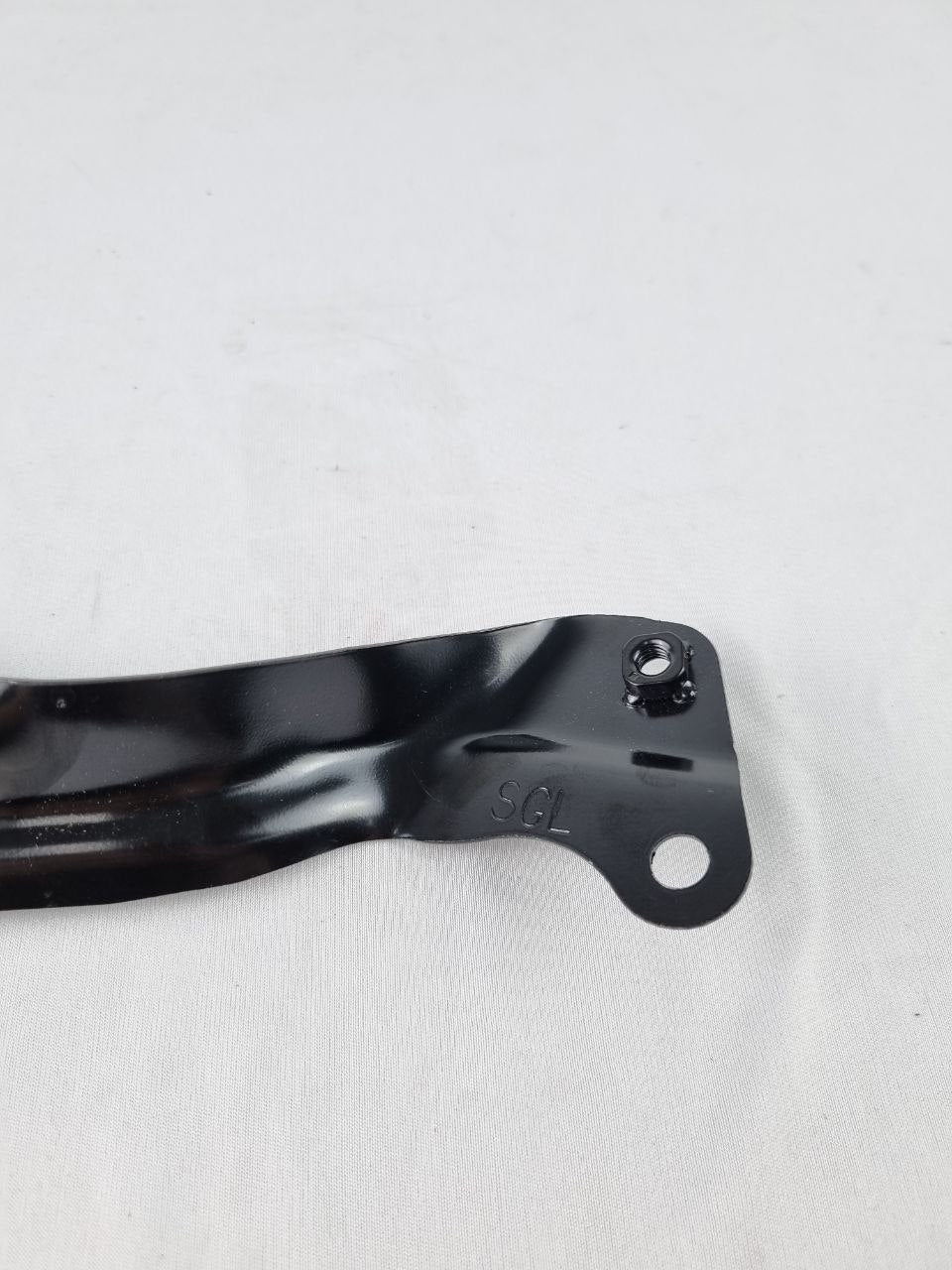 Suporte Paralama Diant Esq Nissan Sentra 2012/2019