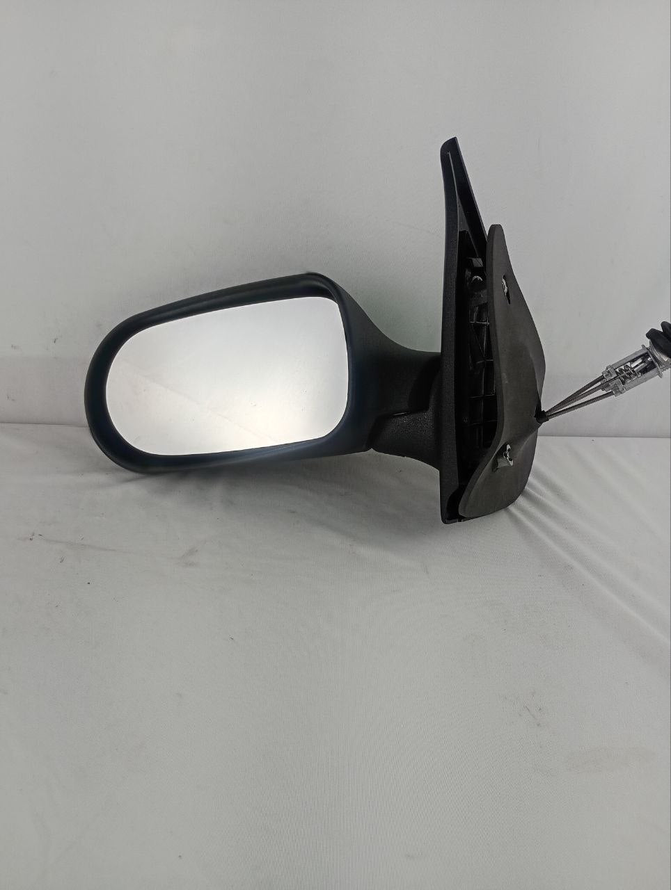 Retrovisor esq manual palio 4 portas 2000 a 2004
