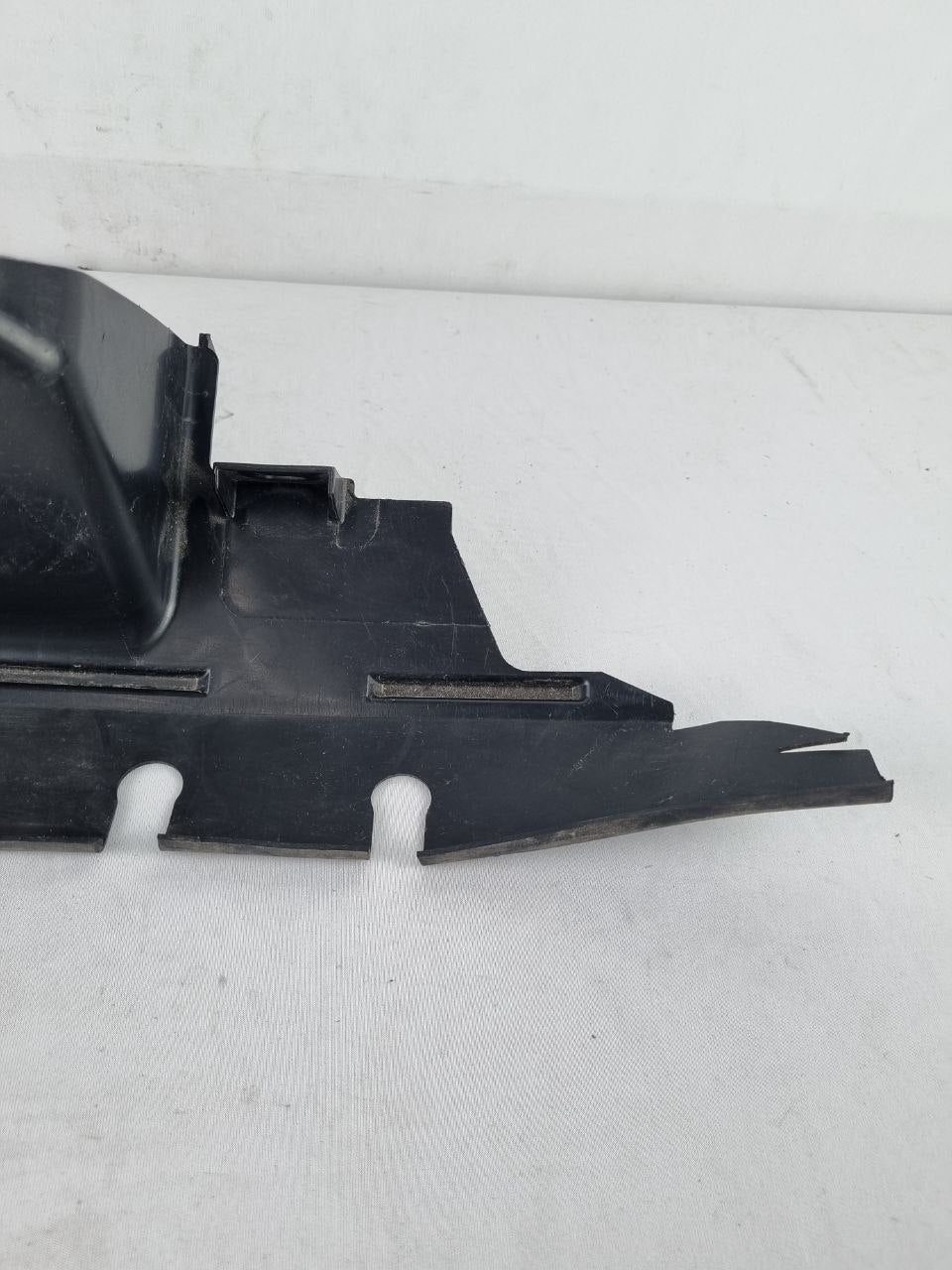 Defletor Radiador Esq Ford Focus 2008/2013