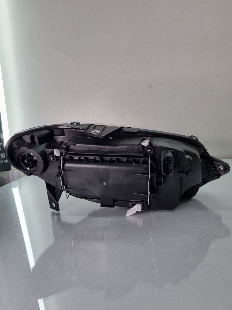 Farol Diant Esq Fiat Palio 2004/2007