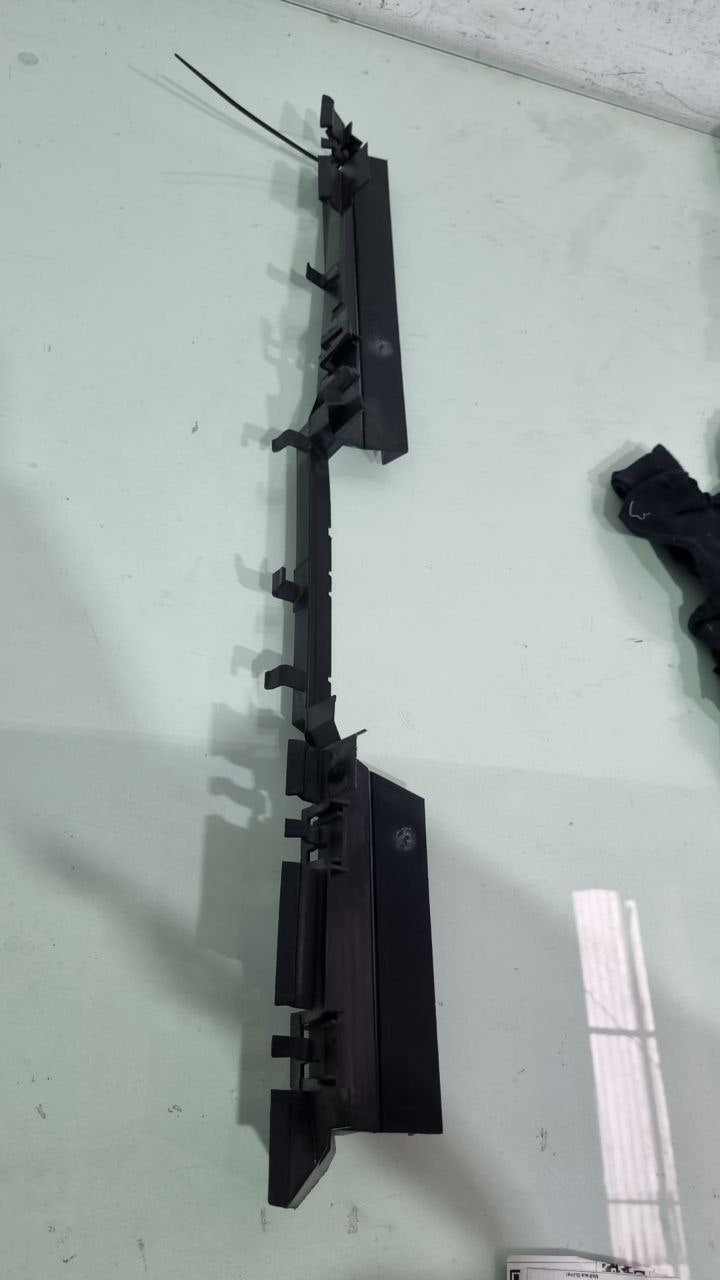Suporte Defletor Radiador Renault Megane 2007/2012