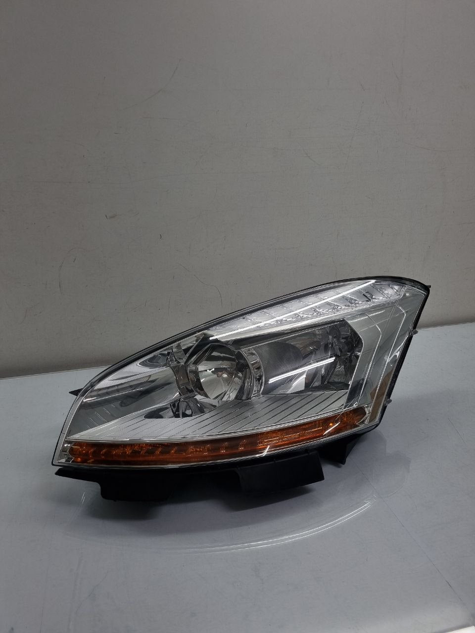 Farol Diant Esq Citroën C4 Picasso 2008/2014