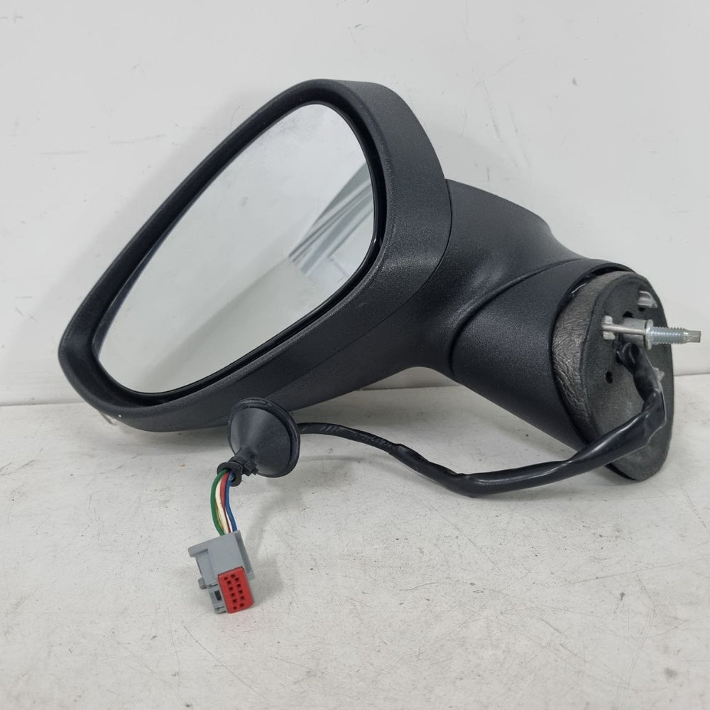 Retrovisor Esquerdo Ford New Fiesta 2011/2013