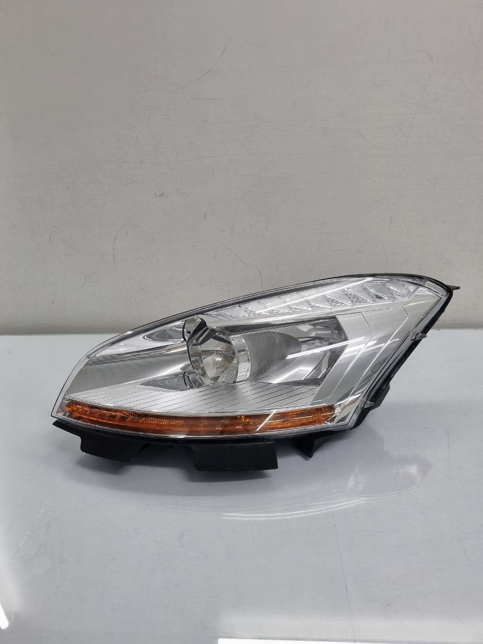 Farol Diant Esq Citroën C4 Picasso 2008/2014