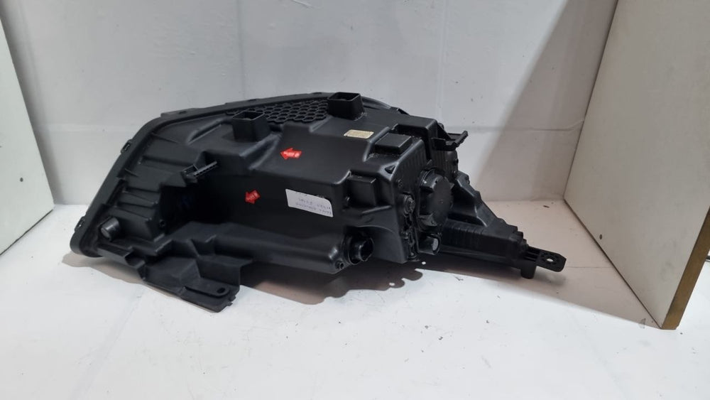 Farol Dianteiro Esquerdo Hyundai HB20 2023/2025 Usado