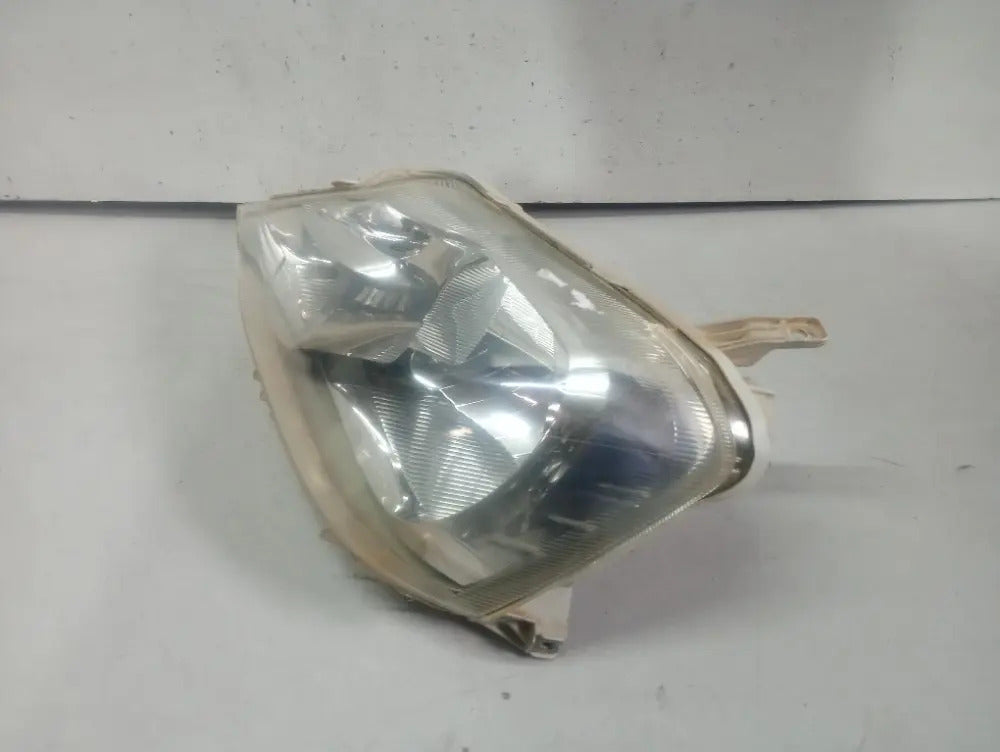 Farol Esquerdo Toyota Etios 2013/2016