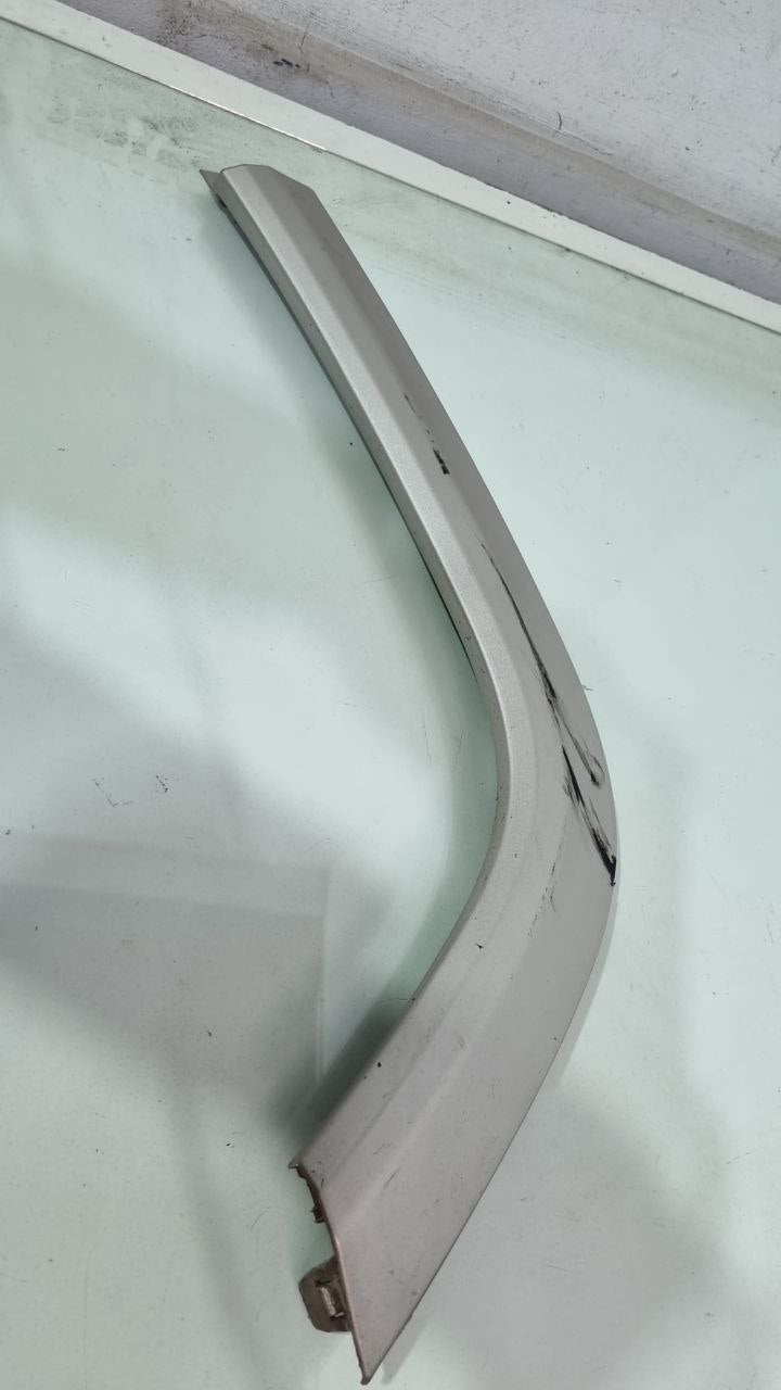 Aplique Para-lama Diant Esq Volkswagen Amarok 2010/2023