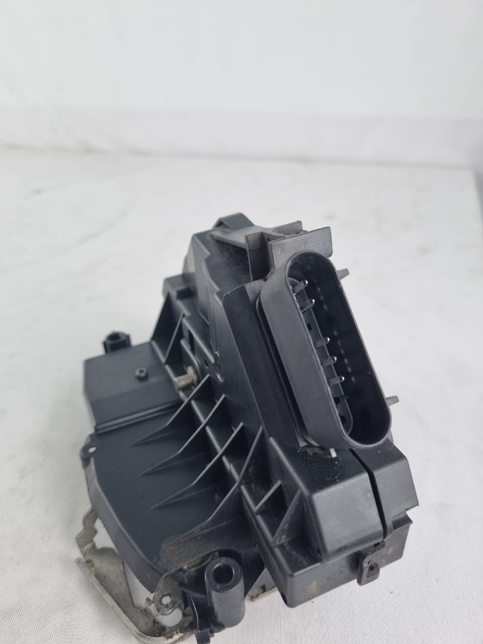 Fechadura Elétrica Porta Traseira Direita Ford New Fiesta 2013/2019 Nova