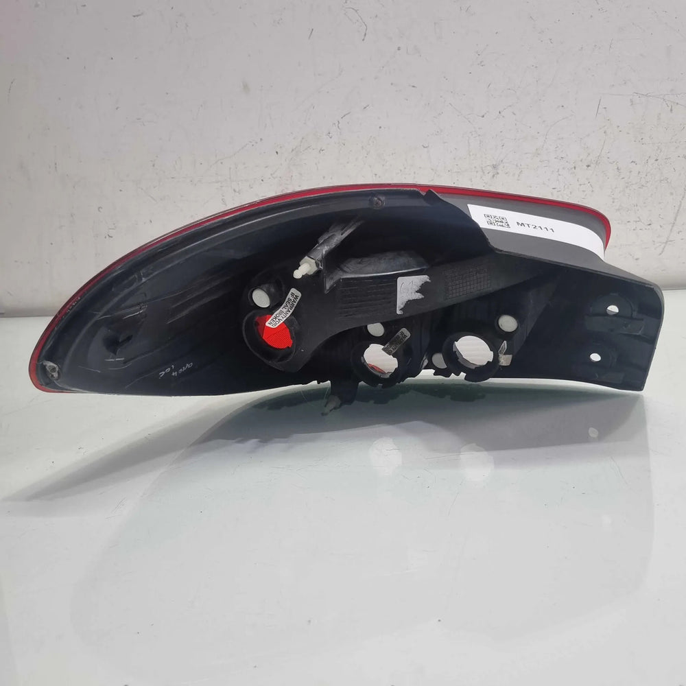 Lanterna Direita Kwid 2016 A 2021 Original Recuperado