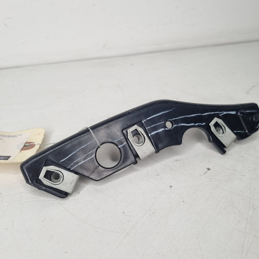 Suporte Parachoque Diant Esq Ford New Fiesta 2013/2018
