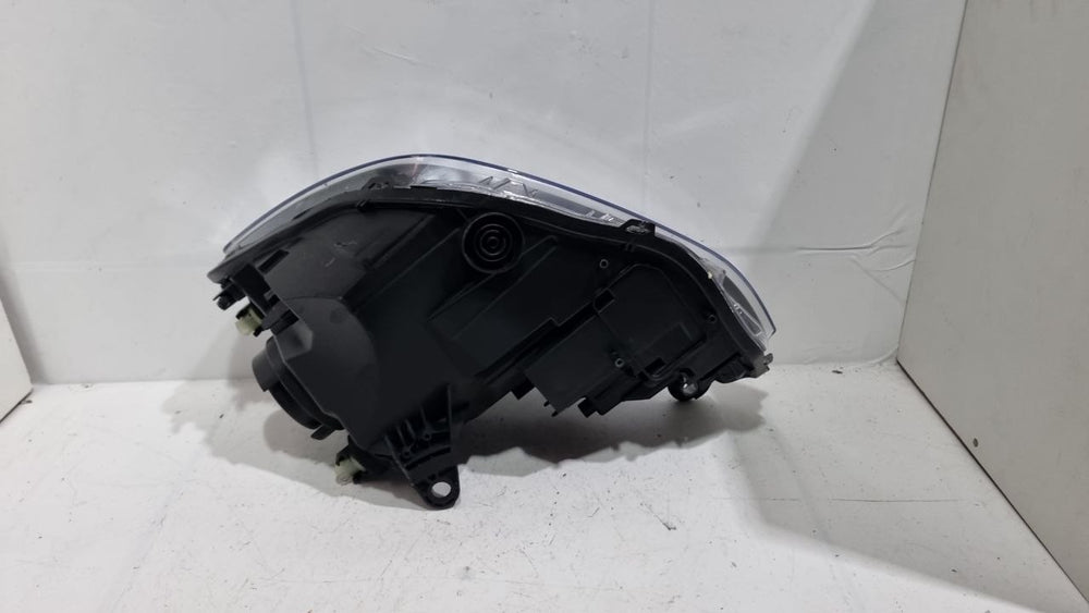 Farol Dianteiro Direito Volkswagen Up 2019/2021 Usado
