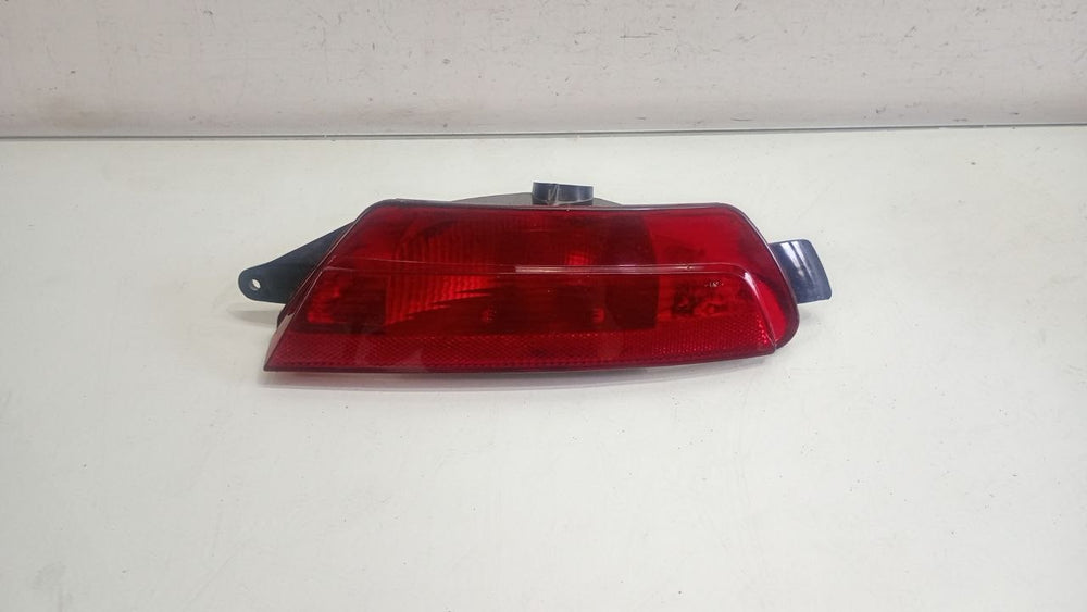Lanterna Refletora Parachoque Tras Esq Mitsubishi Outlander