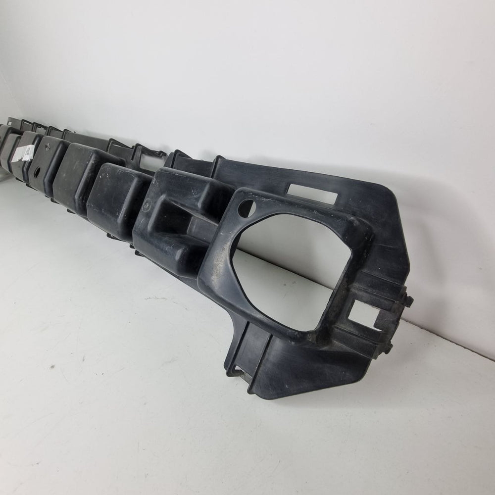 Absorvedor de Impacto Parachoque Dianteiro Fiat Toro 2016/2020 Usado