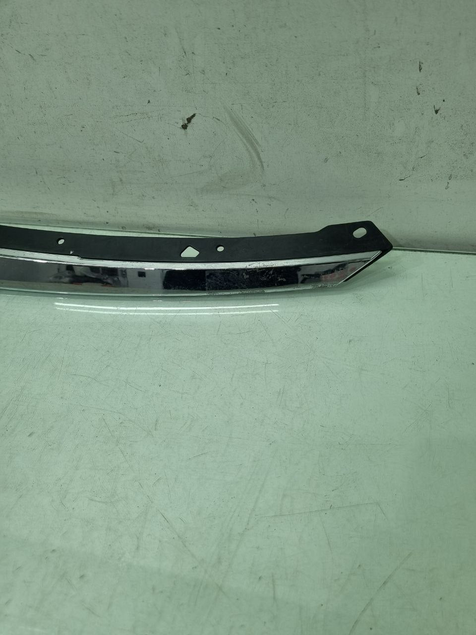Friso Cromado Lateral Esquerdo Honda Civic 2017/2021 Usado