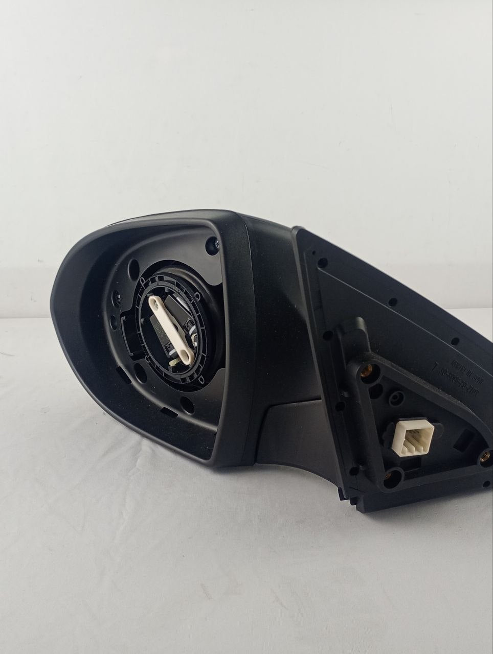 Retrovisor Esq Kia Sportage 2011/2016