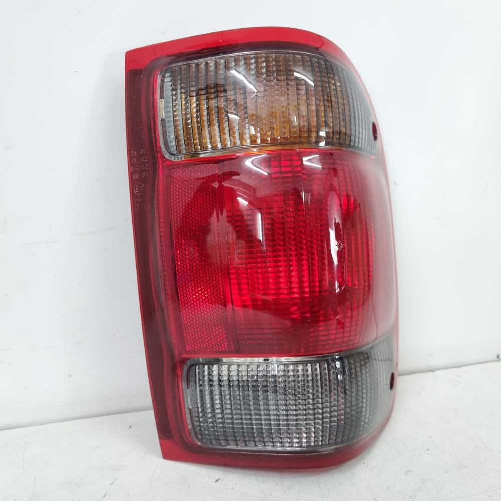 Lanterna Tras Esq Ford Ranger 2001/2006