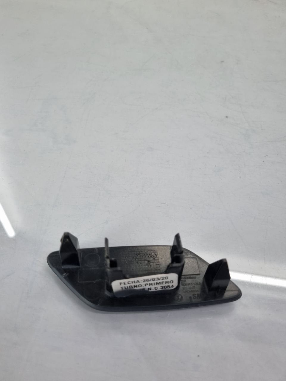 Tampa Bico Lavador Farol Volkswagen/Audi Varios Modelos 2018/2023 Nova