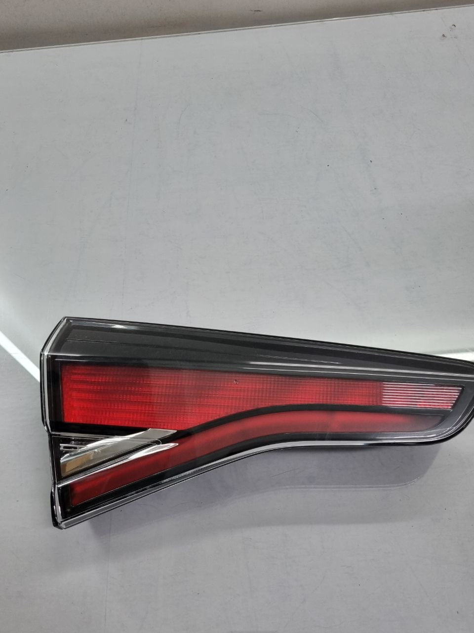 Lanterna Esquerda Sandero 2020/2024 Tampa Fume C/Led