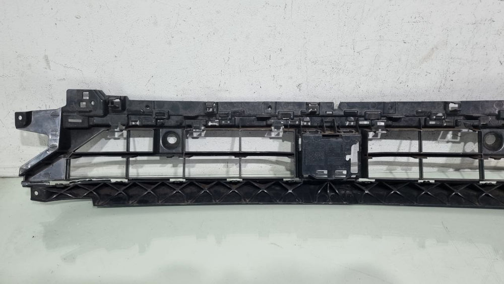 Grade Inferior Parachoque Diant Audi Q3 2020/2023