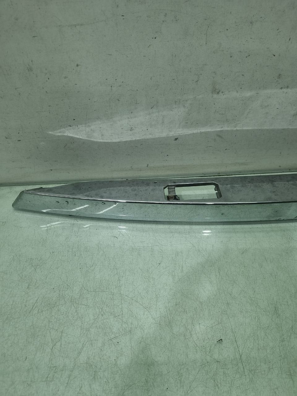 Friso Tampa Traseira Hyundai HB20 Sedan 2013/2018 Usado