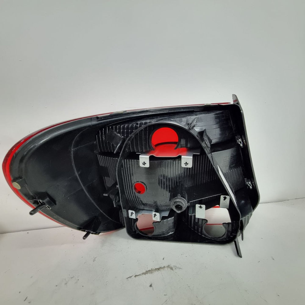 Lanterna Tras Dir Volkswagen Gol GVI 2013/2016