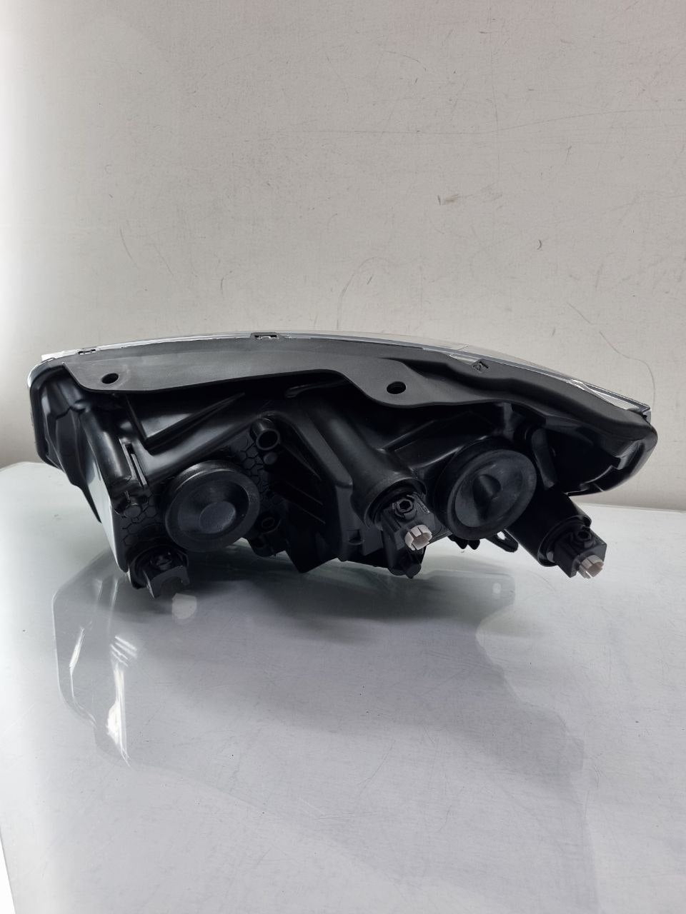 Farol Diant Dir Volkswagen Gol/Saveiro 2017/2024