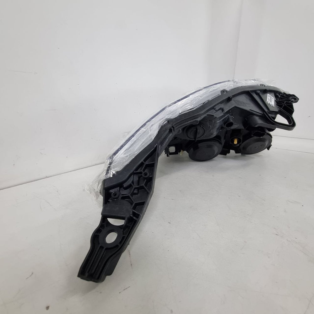 Farol Diant Esq Peugeot 208 2013/2016
