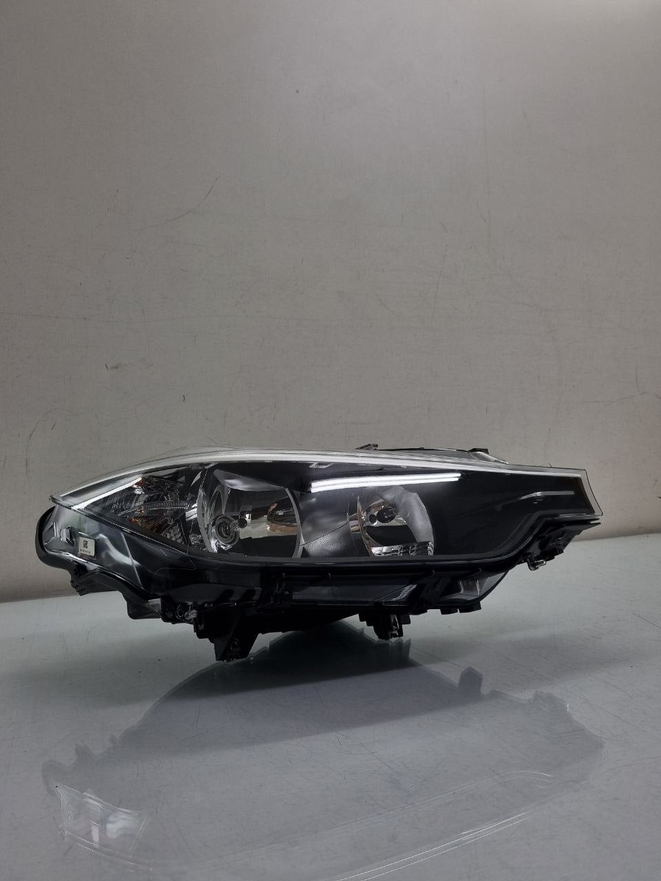 Farol Direito Serie 3 2013/2015 BWM Serie 3 320I F30 S/