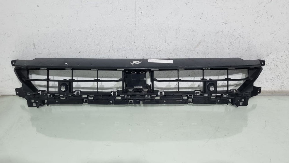 Grade Inferior Parachoque Diant Audi Q3 2020/2023