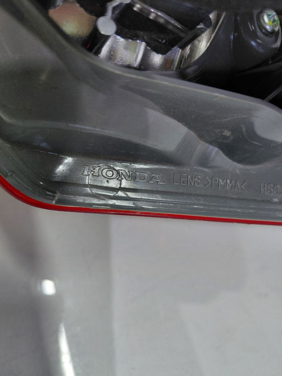 Lanterna Tampa Tras Esq Honda City 2015/2019 - Original