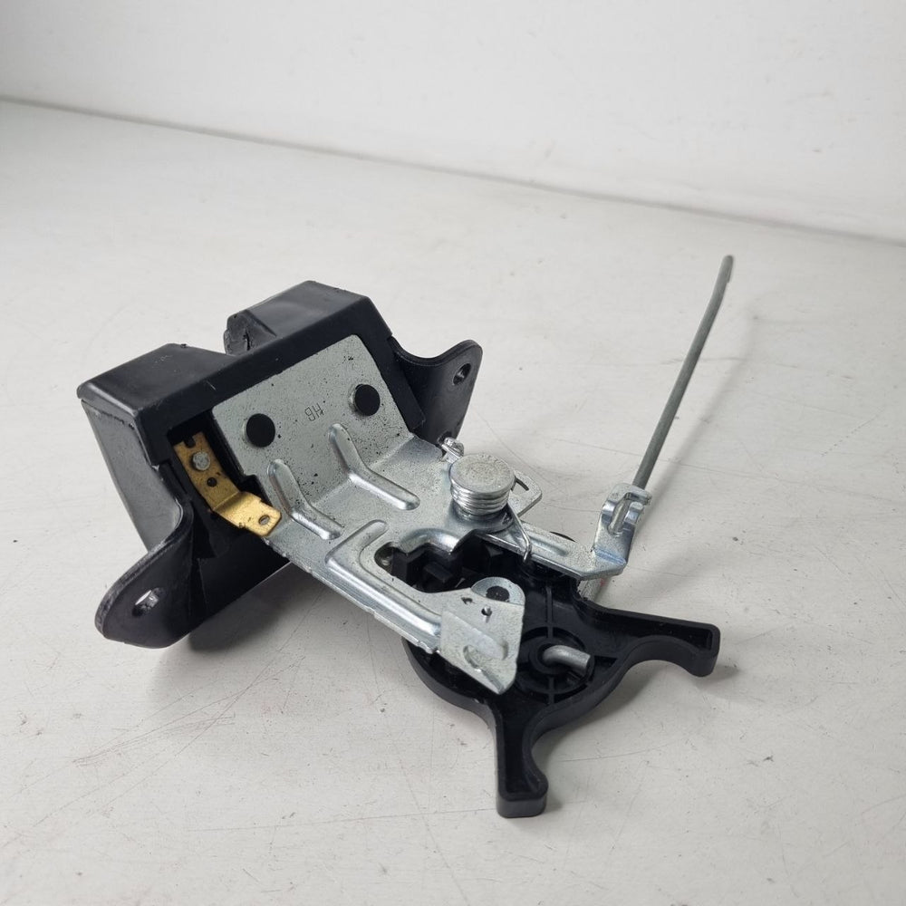 Fechadura Tampa Tras Hyundai HB20 Hatch 2016/2019