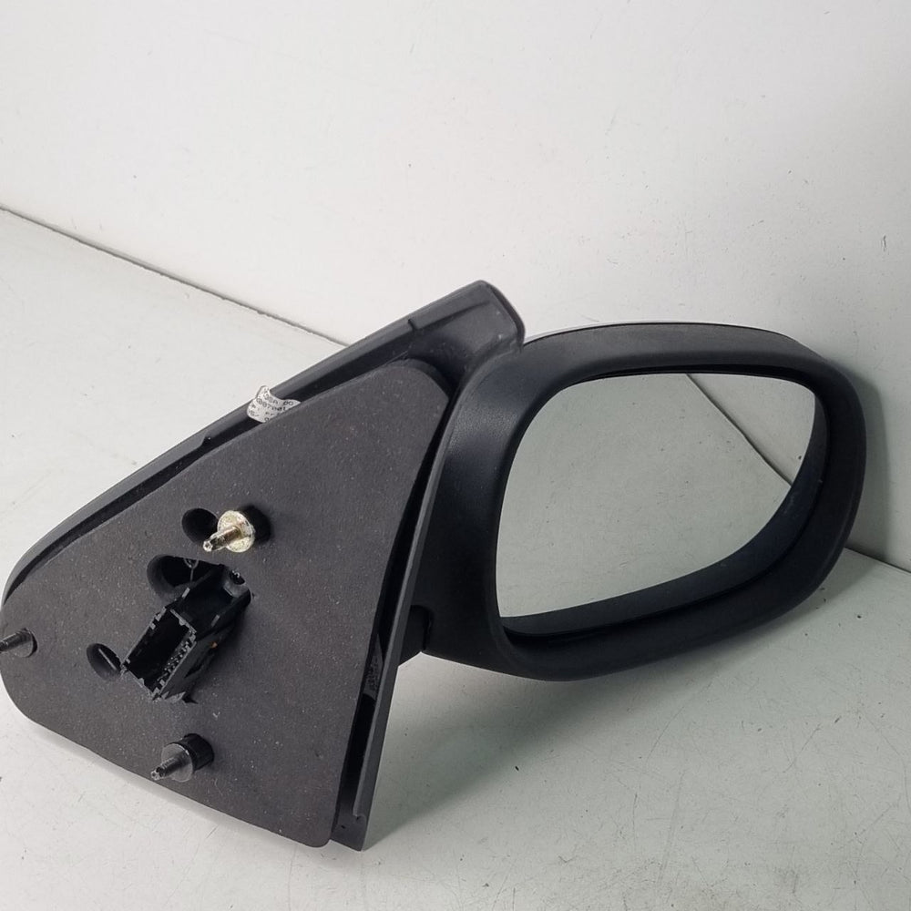 Retrovisor Externo Esquerdo Renault Clio 2001/2011