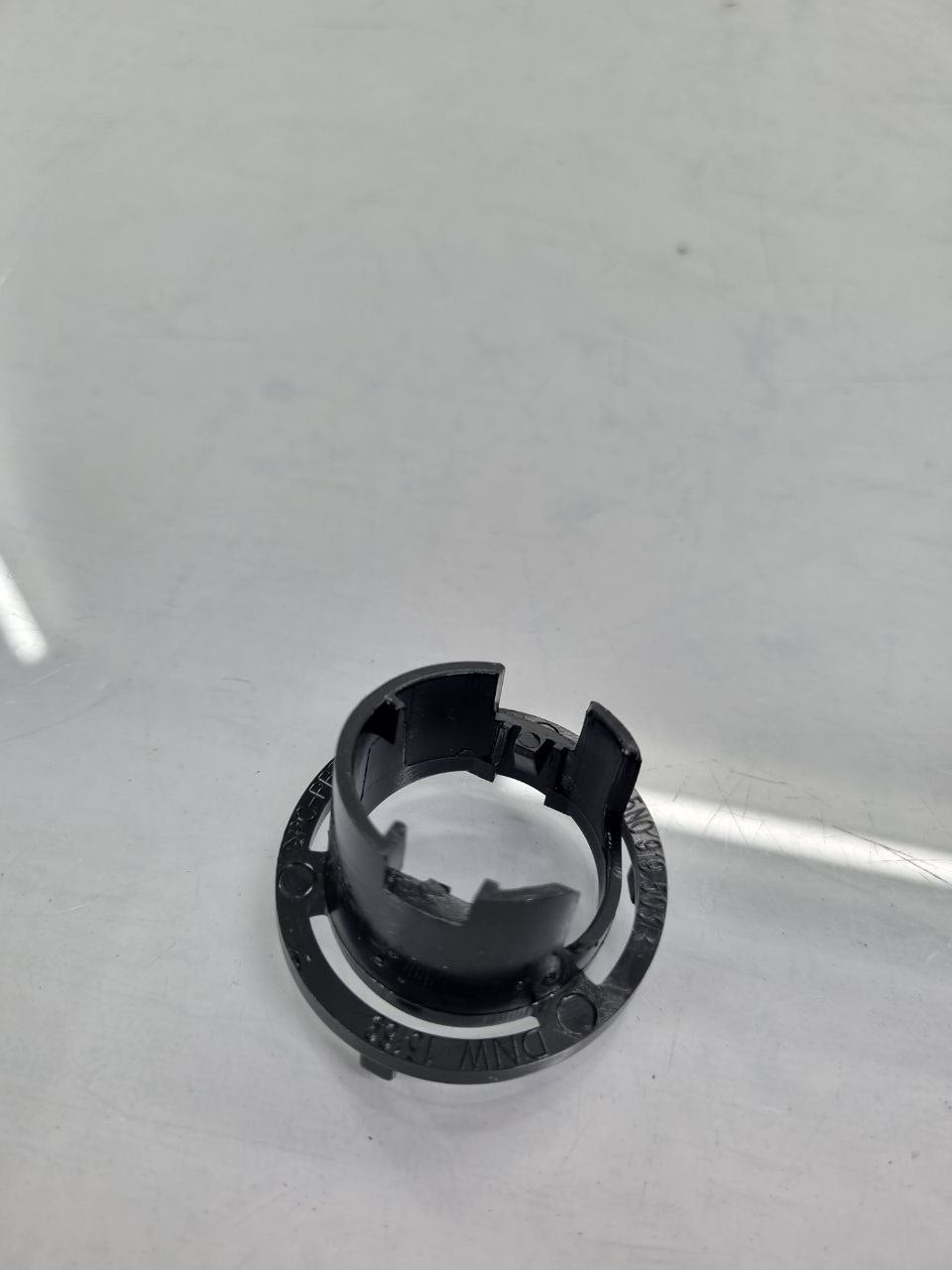 Suporte Sensor Estacionamento Volkswagen Tiguan 2008/2017 Novo
