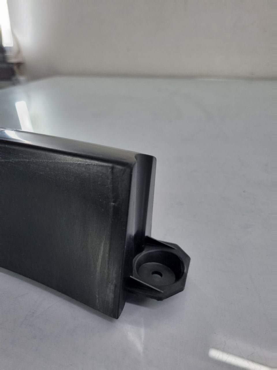 Absorvedor Impacto Traseiro Direito Renault Logan 2012/2024 Novo