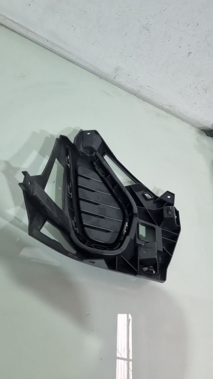 Moldura Farol Milha Diant Esq Volkswagen Nivus 2020/2023
