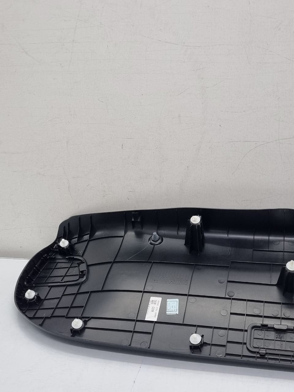 Moldura Tampa Tras Hyundai HB20 Hatch 2013/2019