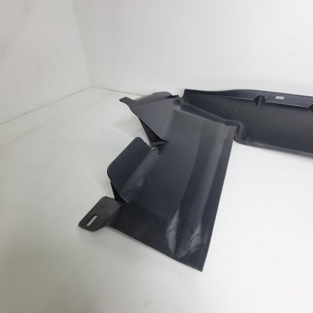 Defletor Superior do Radiador Renault Duster 2012/2015 Usado