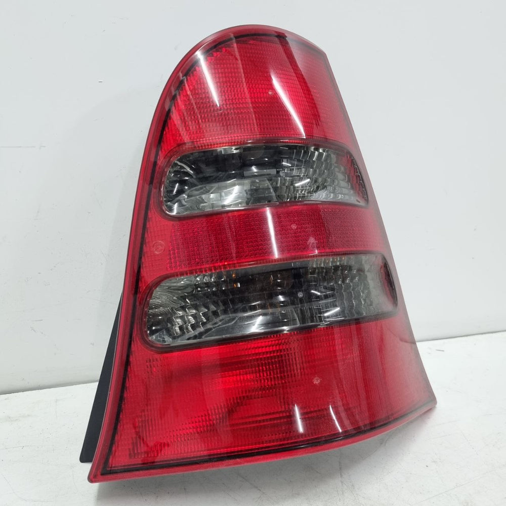 Lanterna Tras Dir Mercedes-Benz Classe A 2003/2007