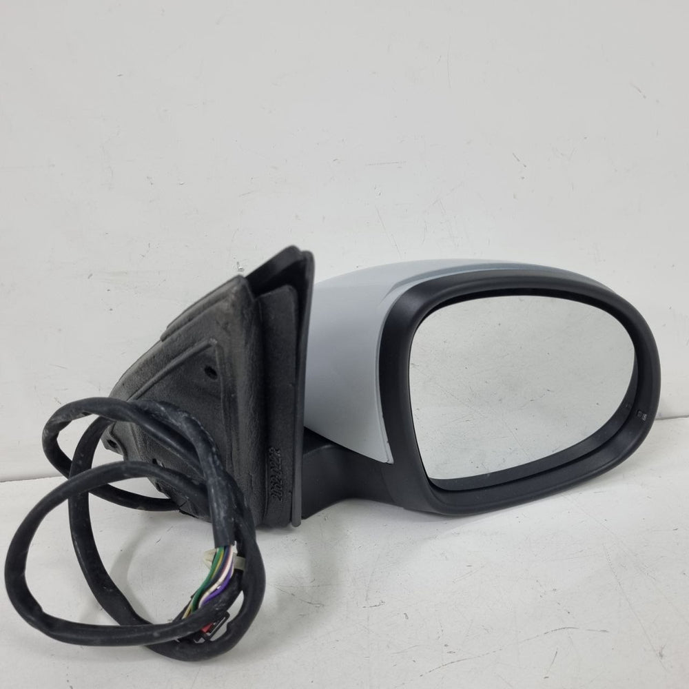 Retrovisor Diant Dir Volkswagen Tiguan 2009/2017