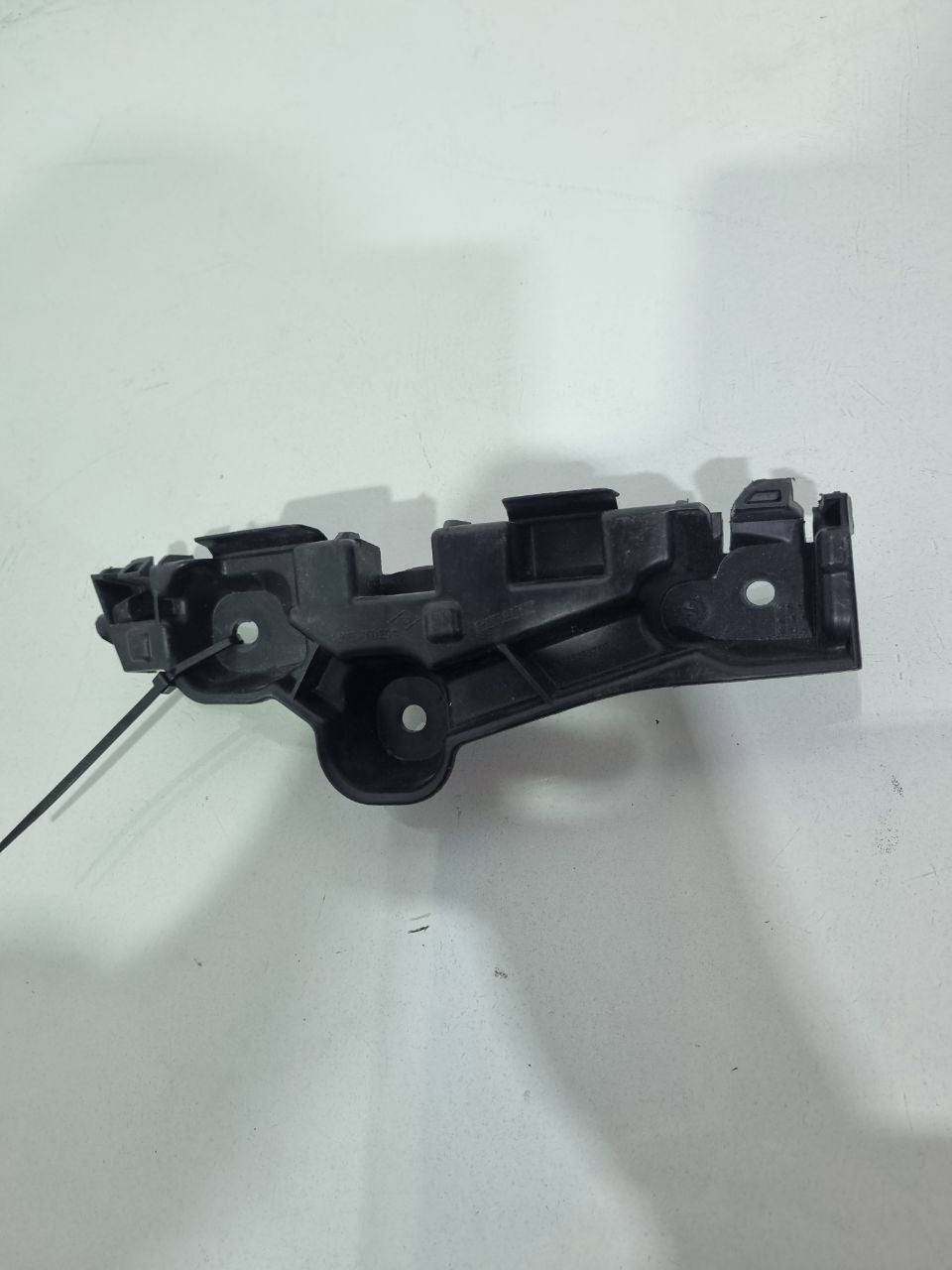 Guia Parachoque Diant Dir Renault Sandero 2014/2016