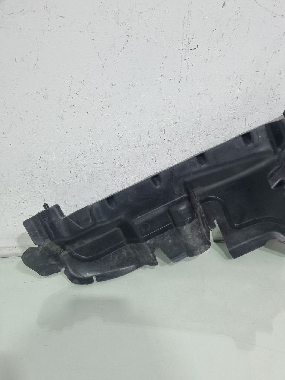 Defletor Direito Radiador Citroën C4 Lounge 2014/2016