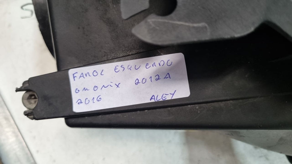 Farol Diant Esq Chevrolet Onix 2012/2016 - Original