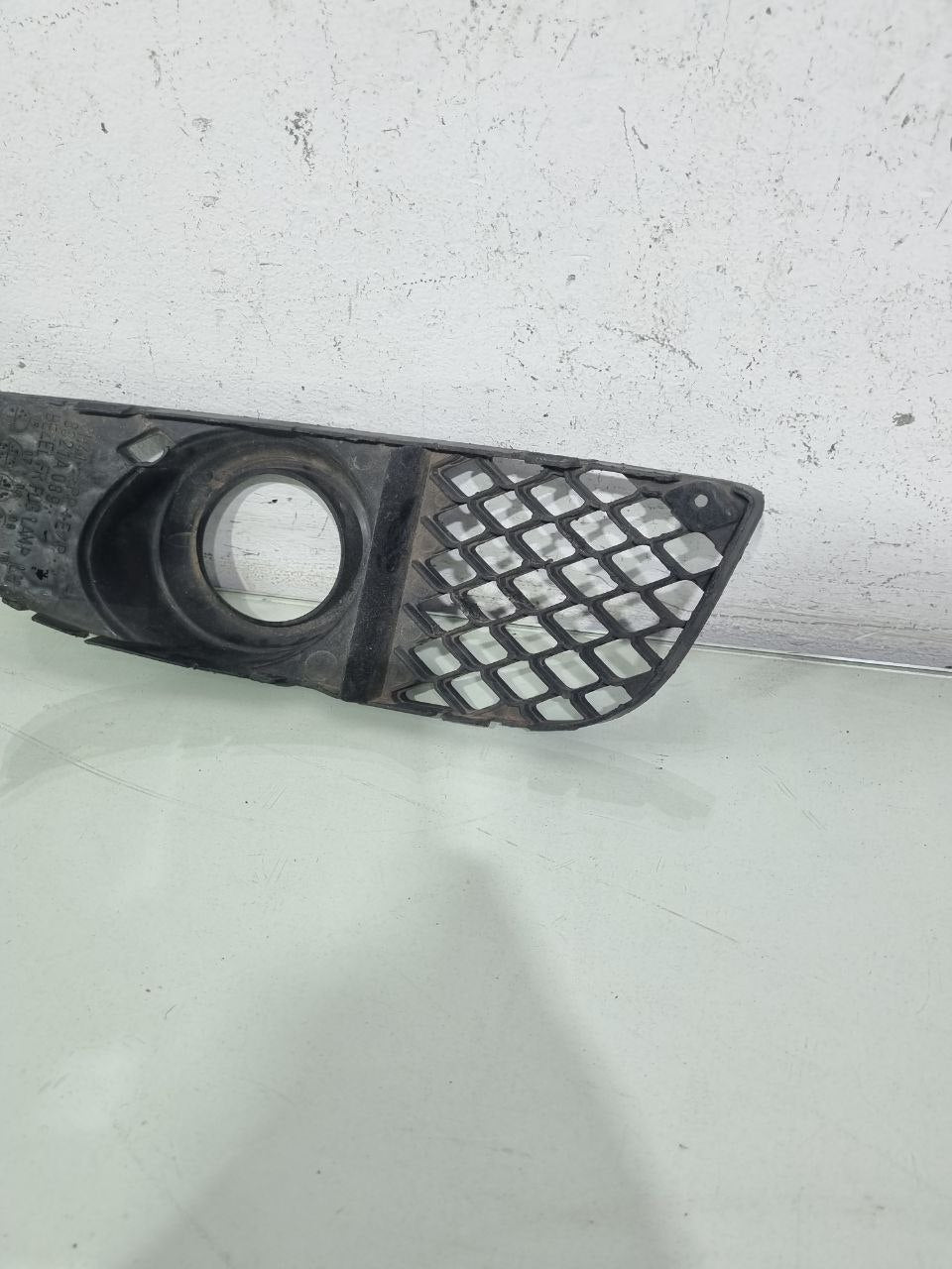 Moldura Farol Neblina Dianteiro Esq Mitsubishi Lancer 2011/2015 Usado