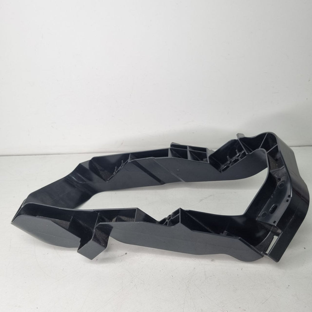 Suporte Farol Diant Esq Nissan Kicks 2016/2021
