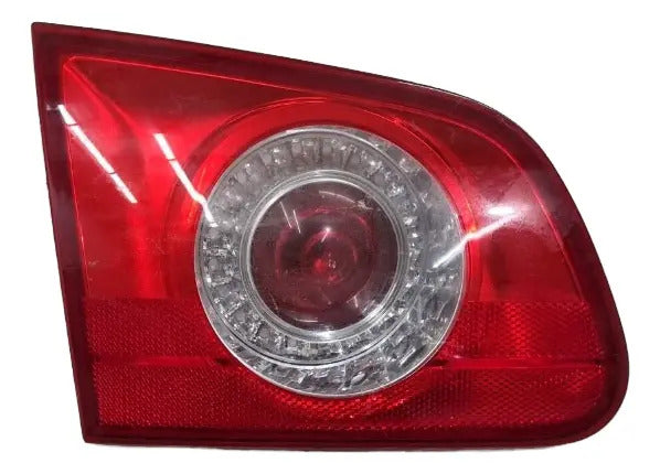 Lanterna Esquerda Tampa Volkswagen Passat 2008/2010