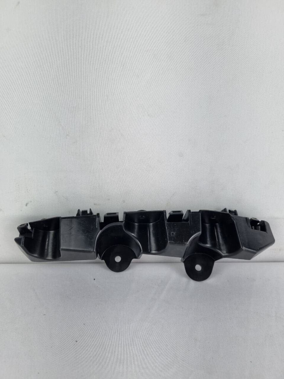 Suporte Guia Parachoque Dianteiro Renault Duster 2019/2024 Novo