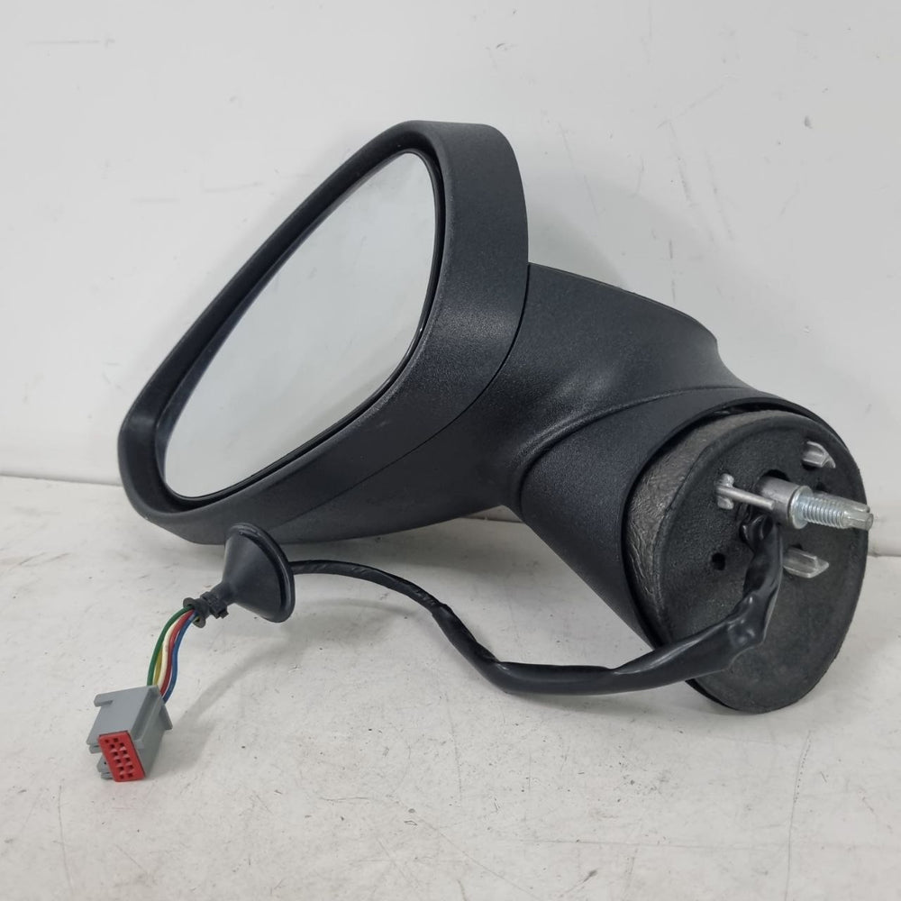Retrovisor Esquerdo Ford New Fiesta 2011/2013