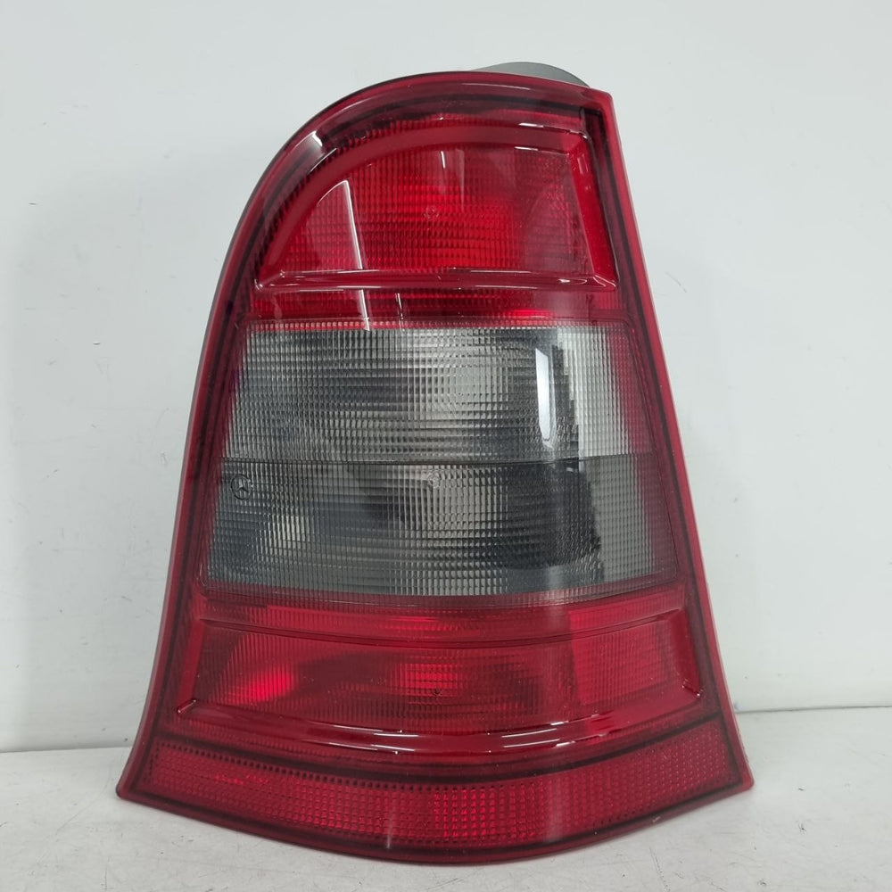 Lanterna Tras Dir Mercedes-Benz Classe A 1998/2002
